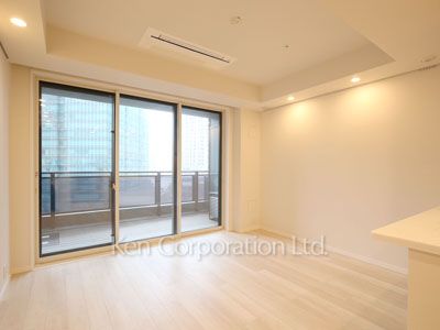 六本木グランドタワーレジデンスの写真 居室（LDなど） ※10階の同じ間取タイプを撮影。仕様が異なることがあります。