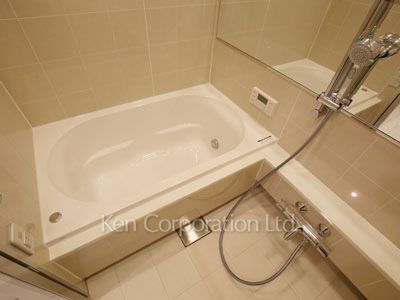 六本木グランドタワーレジデンスの写真 バスルーム ※10階の同じ間取タイプを撮影。仕様が異なることがあります。