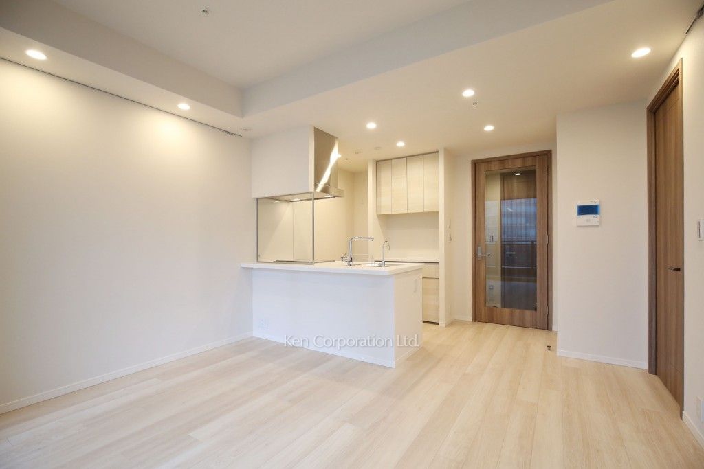 六本木グランドタワーレジデンスの写真 居室（LDなど） ※10階の同じ間取タイプを撮影。仕様が異なることがあります。