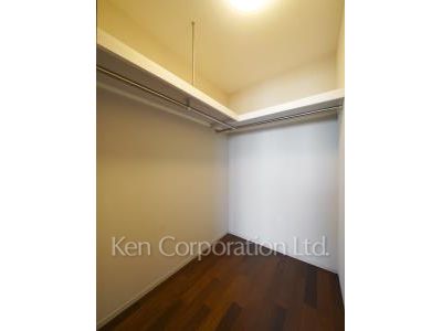 赤坂タワーレジデンスTop of the Hillの写真 ウォークインクローゼット