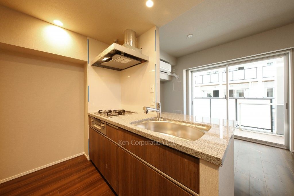 LIBRGRANT西新宿の写真 キッチン ※9階の同じ間取タイプを撮影。仕様が異なることがあります。