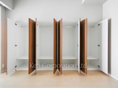 LIBRGRANT西新宿の写真 クローゼット ※10階の同じ間取タイプを撮影。仕様が異なることがあります。