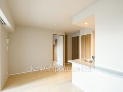 LIBRGRANT西新宿の写真 居室（LDなど） ※10階の同じ間取タイプを撮影。仕様が異なることがあります。