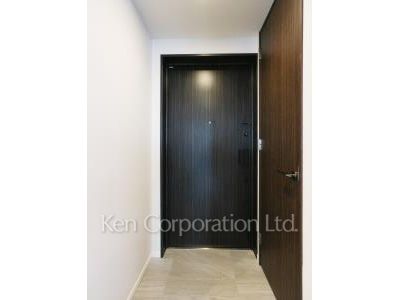 ラ・トゥール渋谷宇田川の写真 玄関 ※21階の同じ間取タイプを撮影。仕様が異なることがあります。