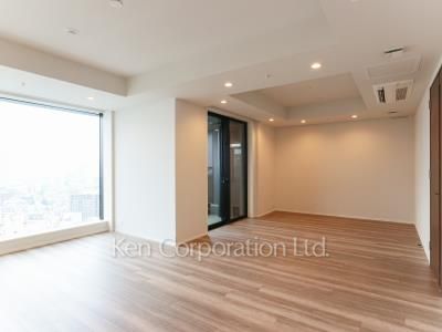 ラ・トゥール渋谷宇田川の写真 居室（LDなど） ※21階の同じ間取タイプを撮影。仕様が異なることがあります。