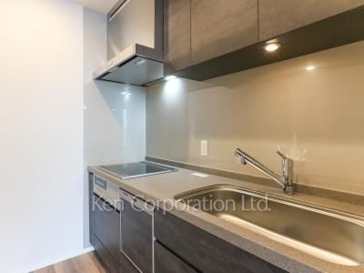 ラ・トゥール渋谷宇田川の写真 キッチン ※21階の同じ間取タイプを撮影。仕様が異なることがあります。