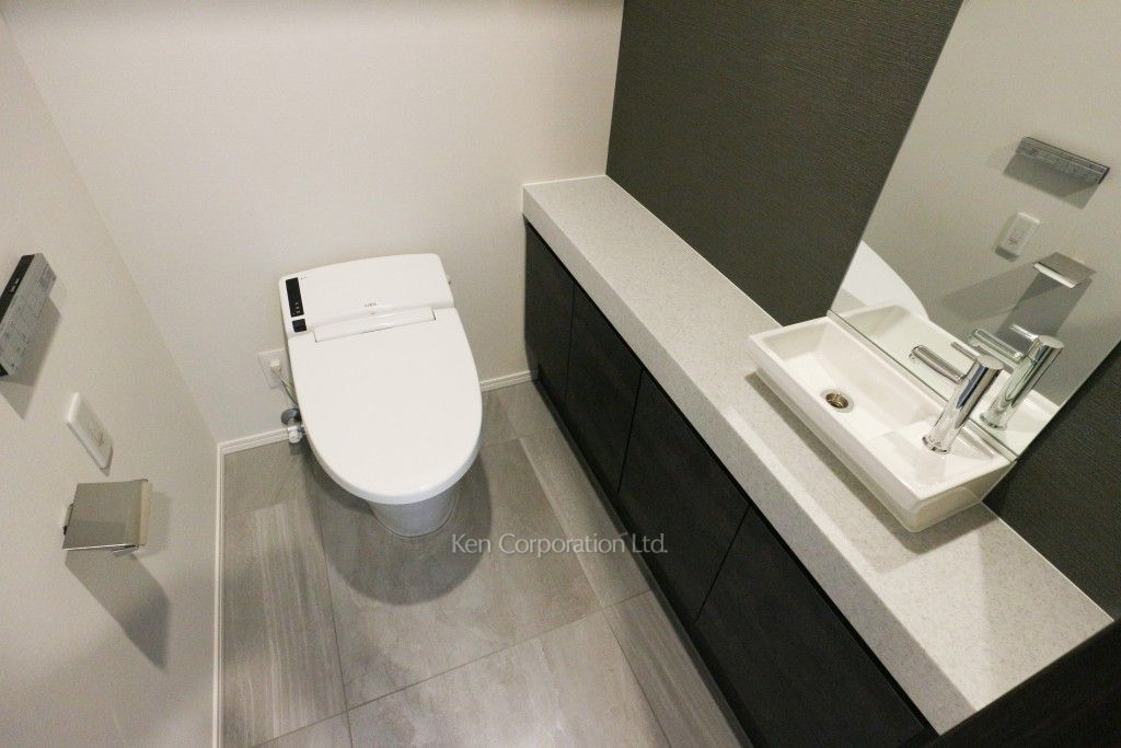 ラ・トゥール渋谷宇田川の写真 トイレ ※21階の同じ間取タイプを撮影。仕様が異なることがあります。