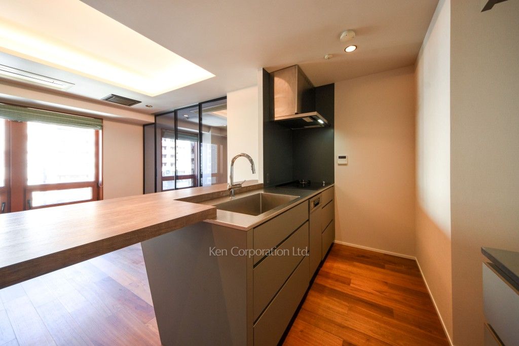 グランドメゾン恵比寿の杜フロントレジデンスの写真 ダイニングキッチン