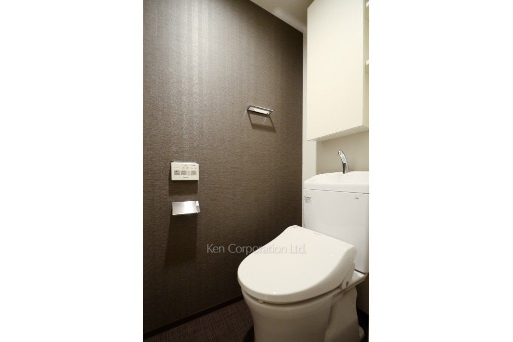 パークナードフィット南青山Gardenの写真 トイレ ※8階の同じ間取タイプを撮影。仕様が異なることがあります。