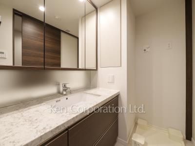 パウダールーム ※24階の同じ間取タイプを撮影。仕様が異なることがあります。