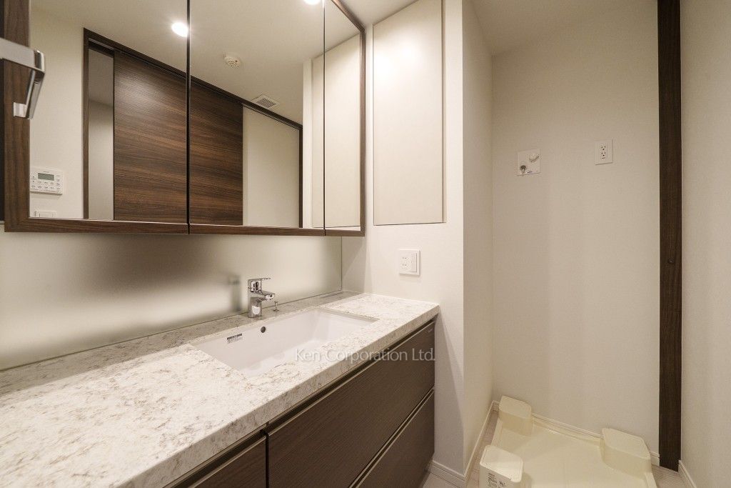 Dマークス西新宿タワーの写真 パウダールーム ※24階の同じ間取タイプを撮影。仕様が異なることがあります。