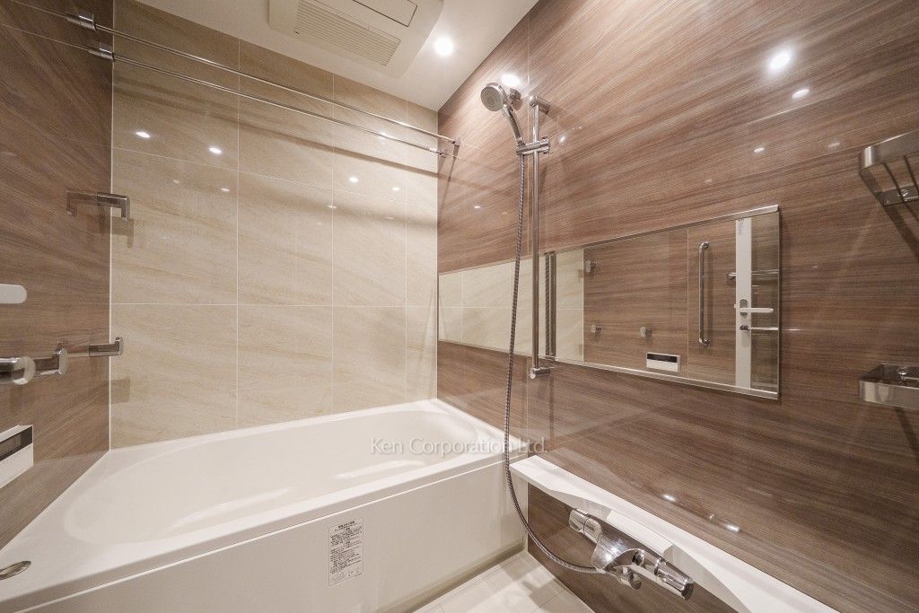 Dマークス西新宿タワーの写真 バスルーム ※24階の同じ間取タイプを撮影。仕様が異なることがあります。