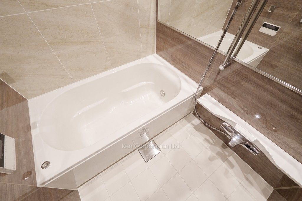 Dマークス西新宿タワーの写真 バスルーム ※24階の同じ間取タイプを撮影。仕様が異なることがあります。