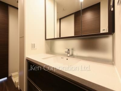 Dマークス西新宿タワーの写真 パウダールーム ※28階の同じ間取タイプを撮影。仕様が異なることがあります。