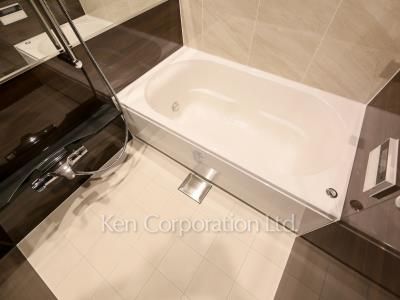 Dマークス西新宿タワーの写真 バスルーム ※28階の同じ間取タイプを撮影。仕様が異なることがあります。