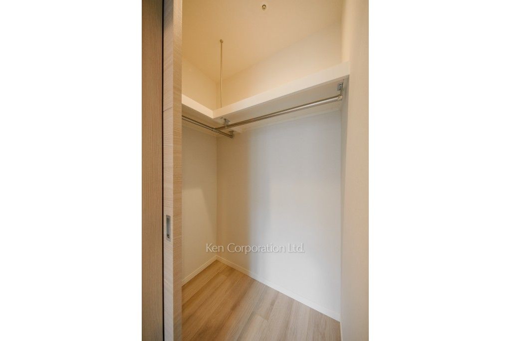 Dマークス西新宿タワーの写真 ウォークインクローゼット ※22階の同じ間取タイプを撮影。仕様が異なることがあります。