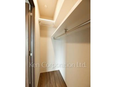 東京ポートシティ竹芝 レジデンスタワーの写真 ウォークインクローゼット ※14階の同じ間取タイプを撮影。仕様が異なることがあります。