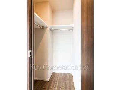 東京ポートシティ竹芝 レジデンスタワーの写真 ウォークインクローゼット ※18階の同じ間取タイプを撮影。仕様が異なることがあります。