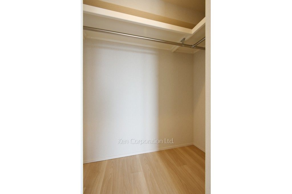 Prime Art白金台の写真 ウォークインクローゼット ※14階の同じ間取タイプを撮影。仕様が異なることがあります。