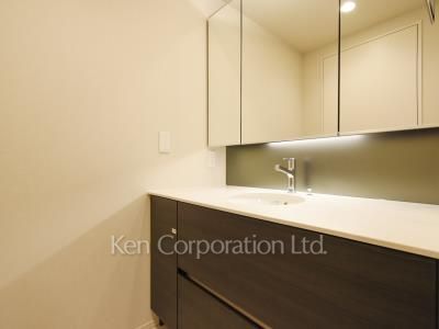 Prime Art白金台の写真 パウダールーム ※14階の同じ間取タイプを撮影。仕様が異なることがあります。