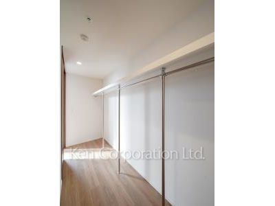 クラス青山の写真 ウォークインクローゼット ※22階の同じ間取タイプを撮影。仕様が異なることがあります。