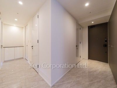 クラス青山の写真 玄関