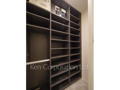 シューズインクローゼット ※6階の同じ間取タイプを撮影。仕様が異なることがあります。