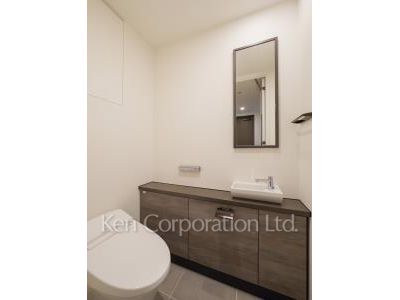 トイレ ※6階の同じ間取タイプを撮影。仕様が異なることがあります。