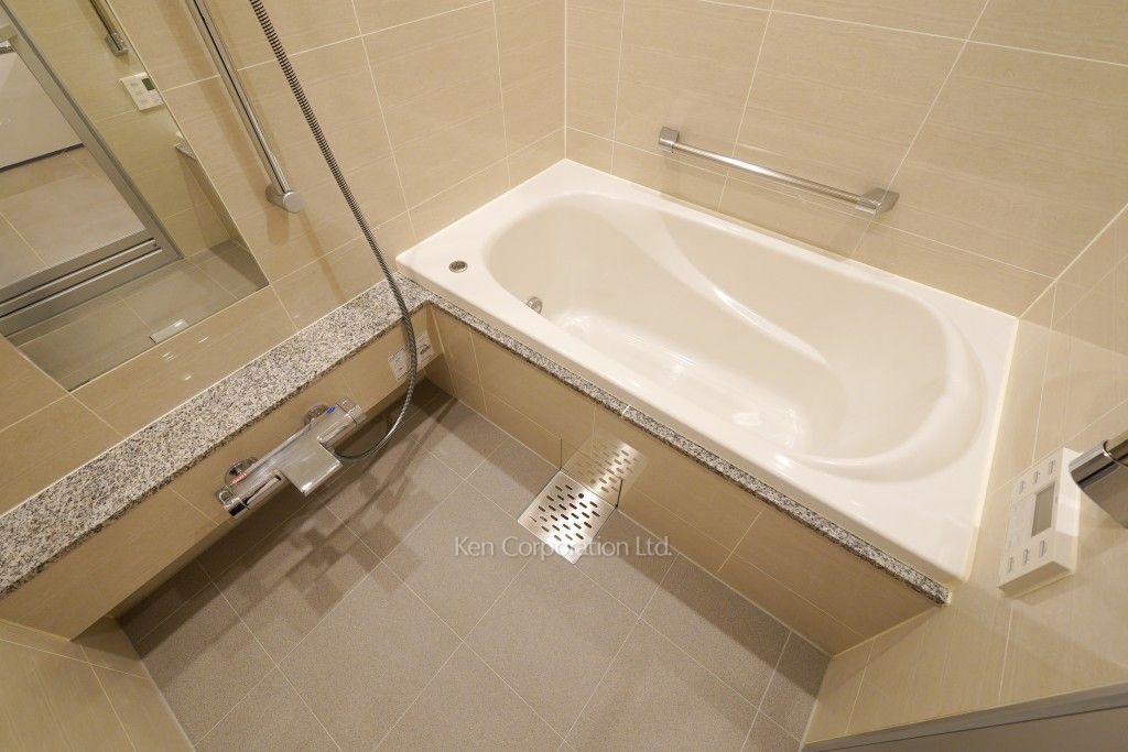 クラス青山の写真 バスルーム ※6階の同じ間取タイプを撮影。仕様が異なることがあります。