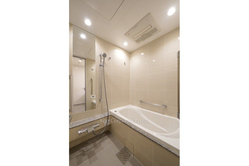 クラス青山の写真 バスルーム ※6階の同じ間取タイプを撮影。仕様が異なることがあります。