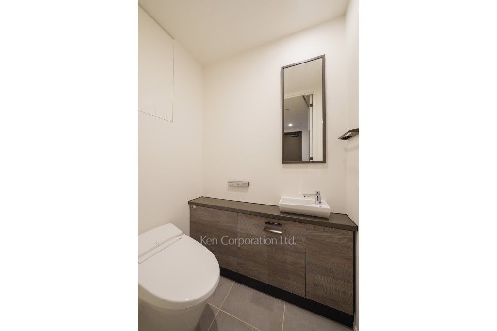 クラス青山の写真 トイレ ※6階の同じ間取タイプを撮影。仕様が異なることがあります。