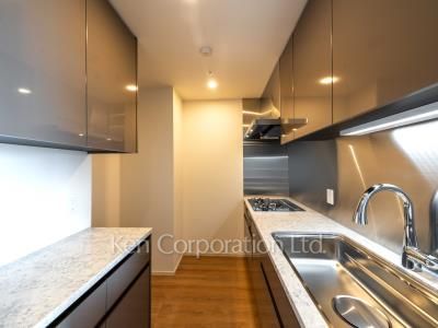 クラス青山の写真 キッチン ※14階の同じ間取タイプを撮影。仕様が異なることがあります。