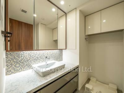 クラス青山の写真 パウダールーム ※14階の同じ間取タイプを撮影。仕様が異なることがあります。