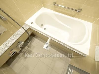 クラス青山の写真 バスルーム ※14階の同じ間取タイプを撮影。仕様が異なることがあります。