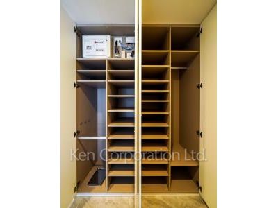 シューズクローゼット ※11階の同じ間取タイプを撮影。仕様が異なることがあります。