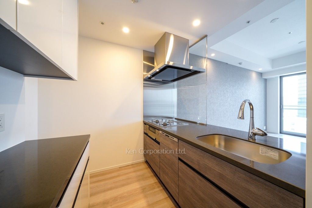 クラス青山の写真 キッチン ※11階の同じ間取タイプを撮影。仕様が異なることがあります。