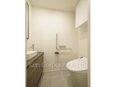 クラス青山の写真 トイレ ※7階の同じ間取タイプを撮影。仕様が異なることがあります。