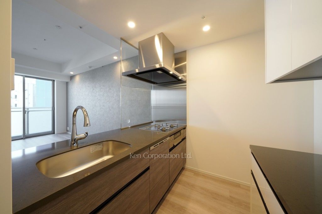 クラス青山の写真 キッチン ※7階の同じ間取タイプを撮影。仕様が異なることがあります。