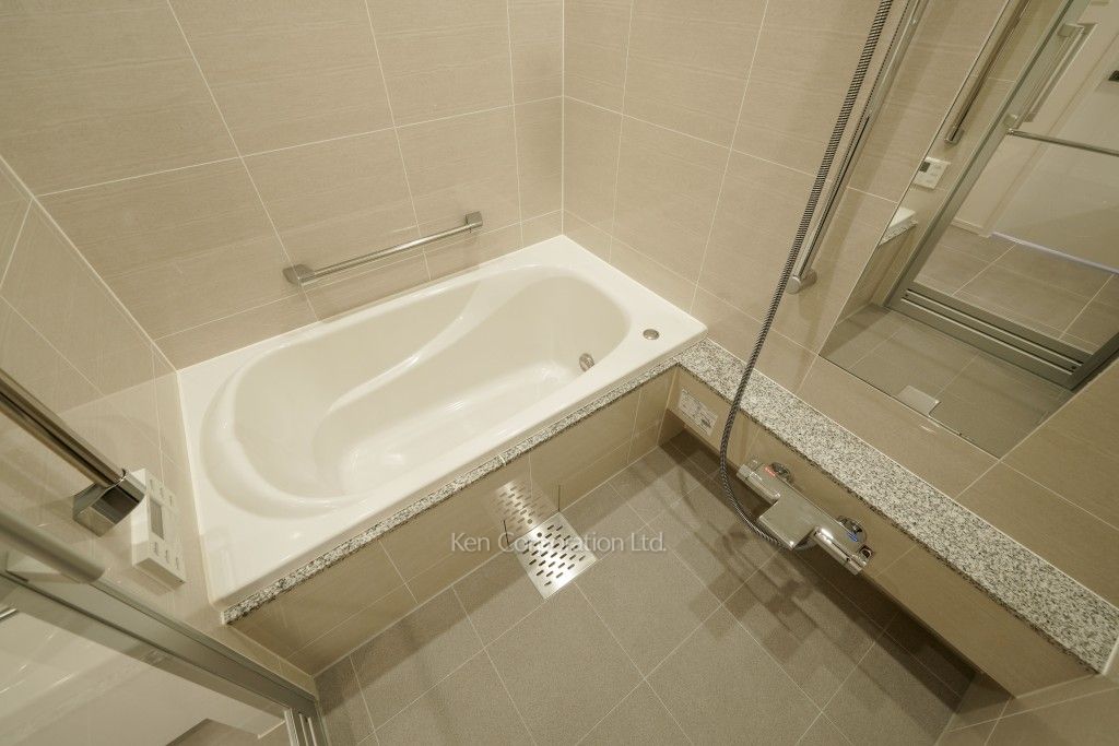 クラス青山の写真 バスルーム ※7階の同じ間取タイプを撮影。仕様が異なることがあります。