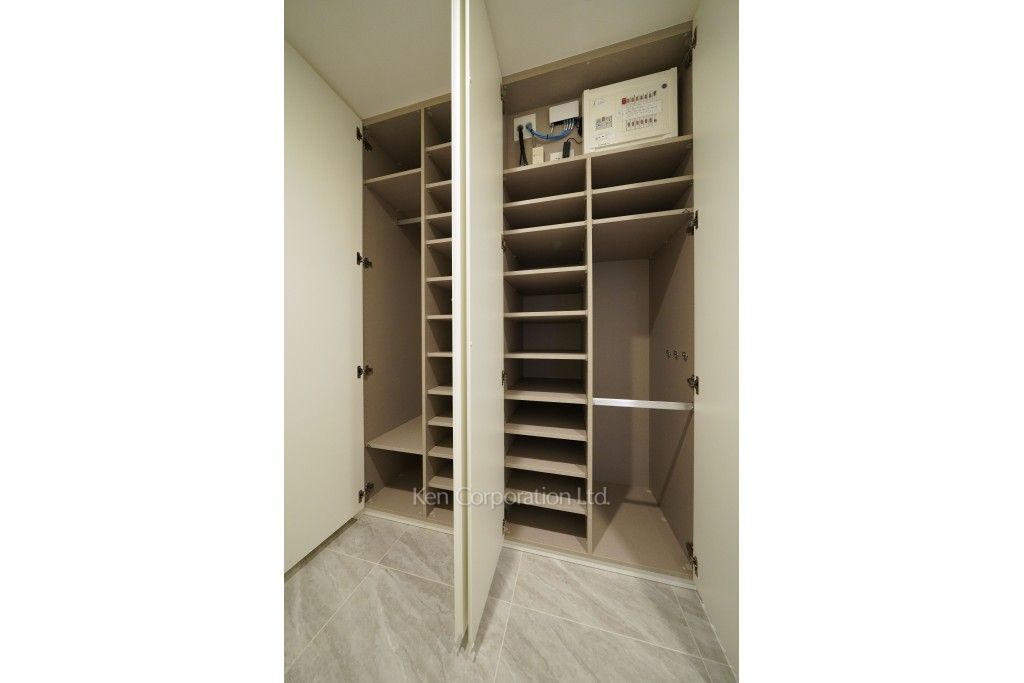 クラス青山の写真 シューズクローゼット