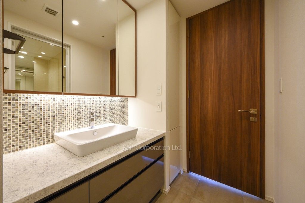 クラス青山の写真 パウダールーム ※14階の同じ間取タイプを撮影。仕様が異なることがあります。