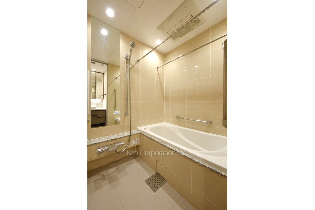 クラス青山の写真 バスルーム ※14階の同じ間取タイプを撮影。仕様が異なることがあります。