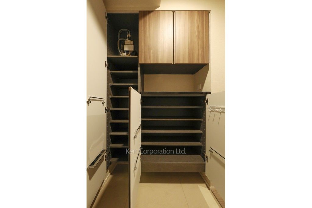 宮益坂ビルディング The SHIBUYA Residenceの写真 シューズクローゼット
