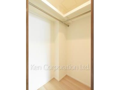 富久クロスコンフォートタワーの写真 ウォークインクローゼット