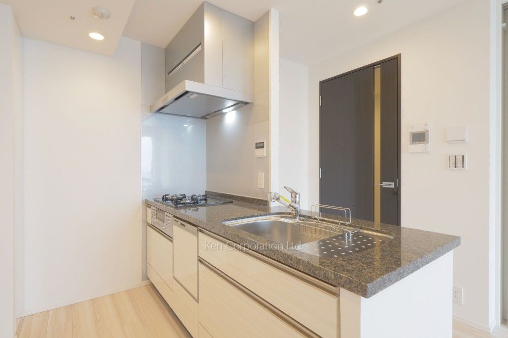 大崎ガーデンレジデンスの写真 キッチン ※19階の同じ間取タイプを撮影。仕様が異なることがあります。