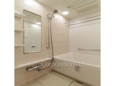 バスルーム ※写真・画像は実際と異なる場合がございます。部屋写真は同一タイプのものです。（ただし、画像中にタイプ名の記載がある場合はその記載内容を優先します。）