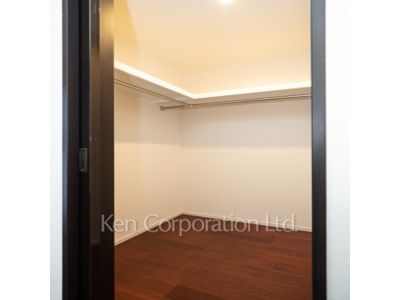 グランスイート千代田麹町の写真 クローゼット等 ※写真・画像は実際と異なる場合がございます。部屋写真は同一タイプのものです。（ただし、画像中にタイプ名の記載がある場合はその記載内容を優先します。）