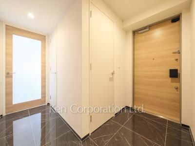 Coteau Nishi Azabuの写真 玄関 ※5階の同じ間取タイプを撮影。仕様が異なることがあります。