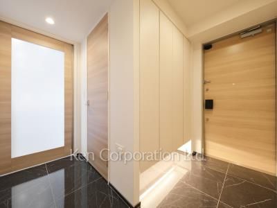 Coteau Nishi Azabuの写真 玄関 ※9階の同じ間取タイプを撮影。仕様が異なることがあります。