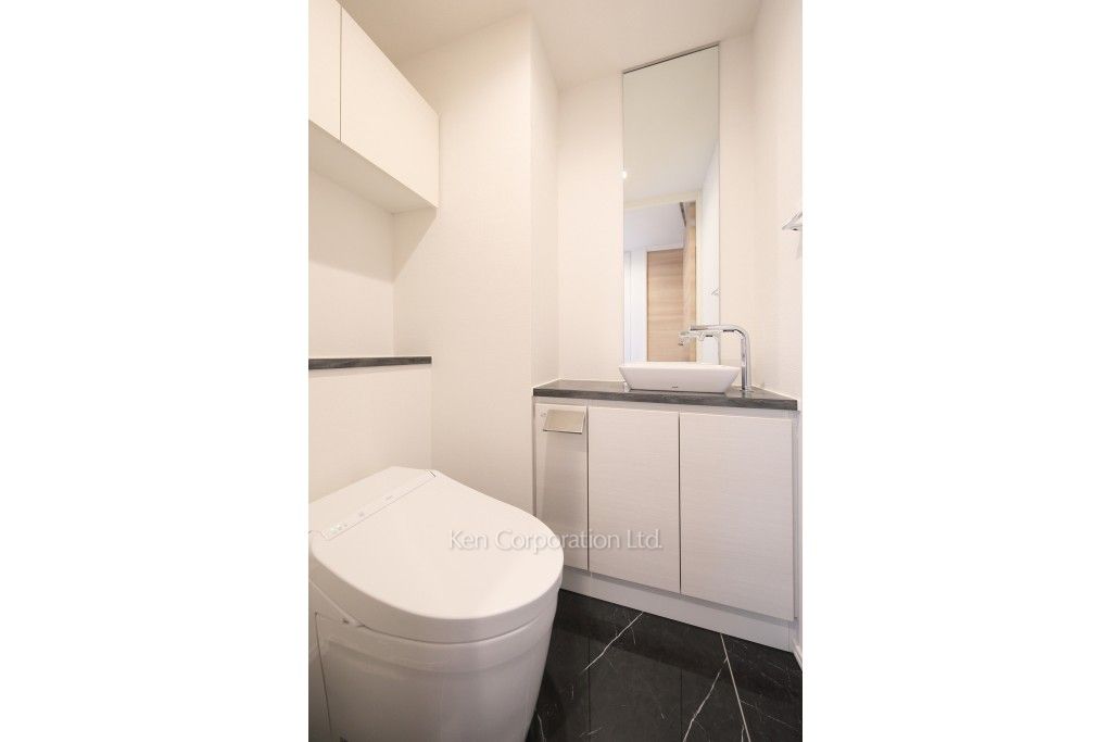 Coteau Nishi Azabuの写真 トイレ ※9階の同じ間取タイプを撮影。仕様が異なることがあります。